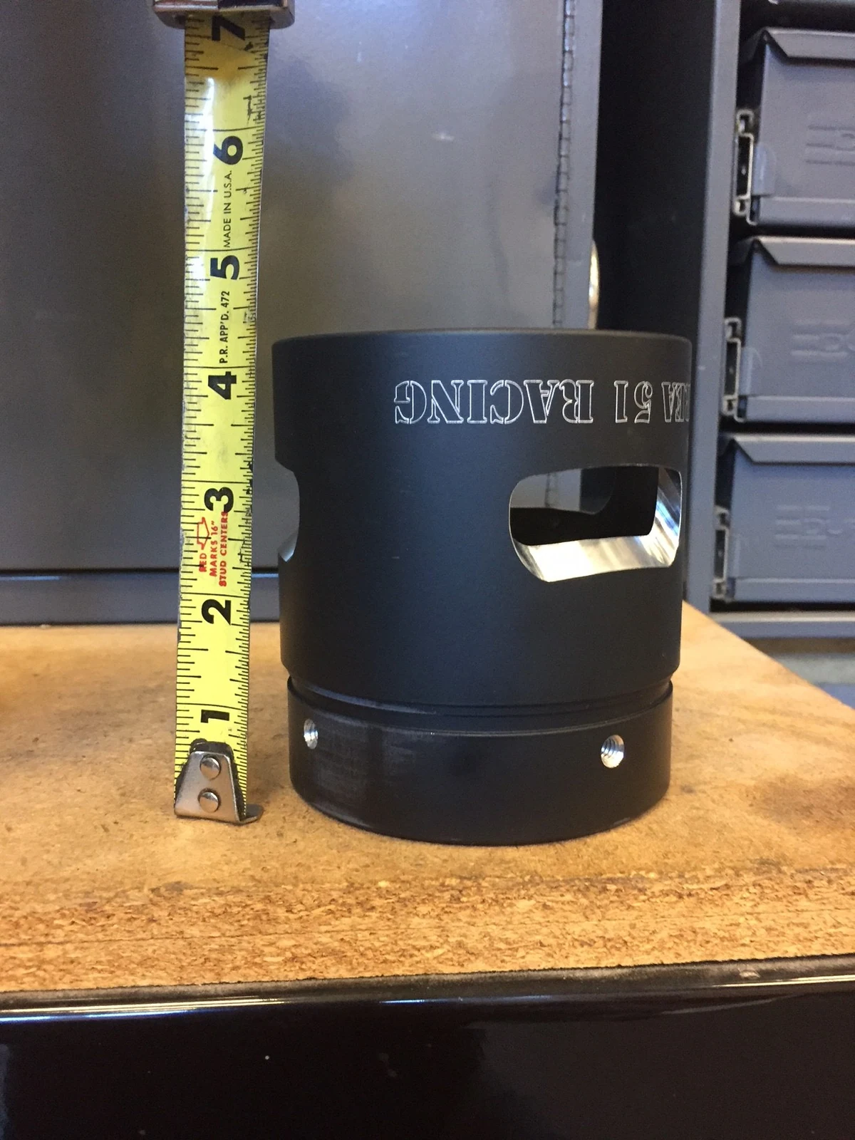 Outer muffler and end cap — detail