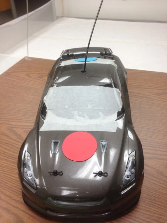 Vehicle tracking markers